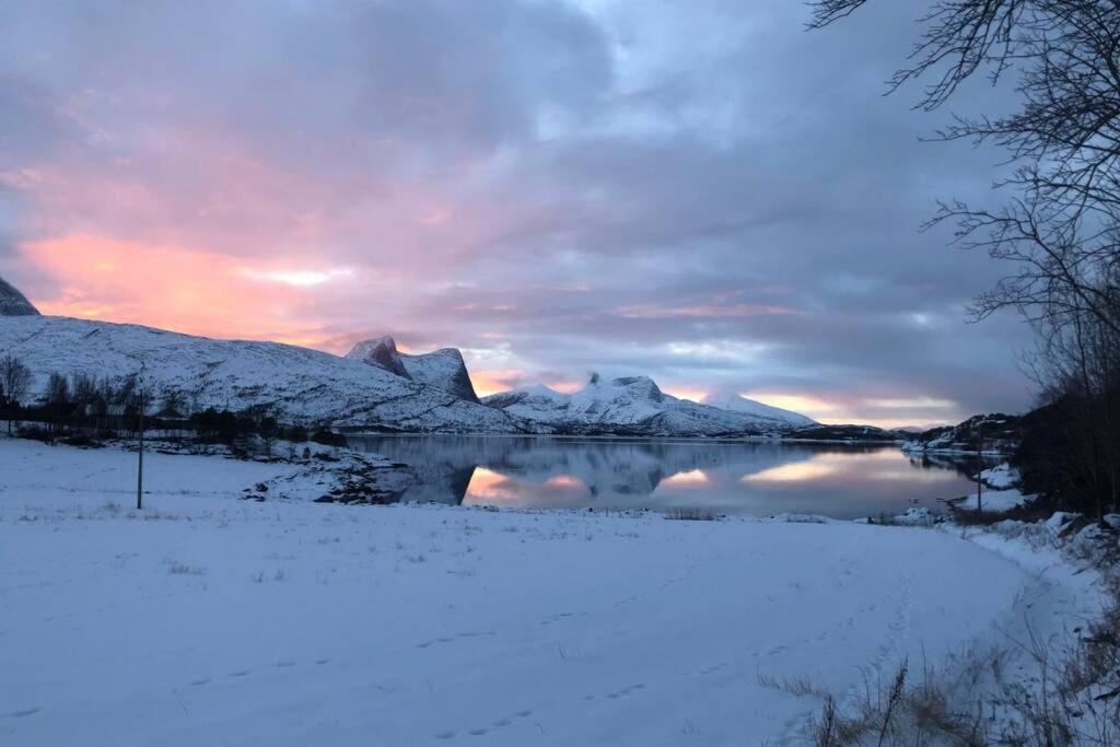 Efjord And Stetind Resort - Cabin Kobbernestinden Ballangen ภายนอก รูปภาพ