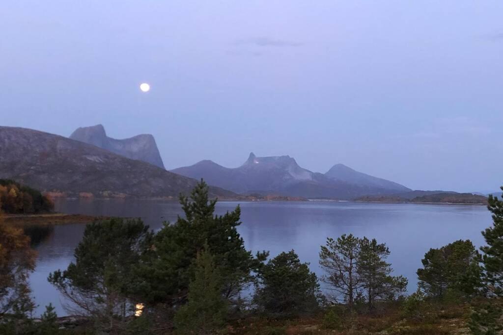 Efjord And Stetind Resort - Cabin Kobbernestinden Ballangen ภายนอก รูปภาพ