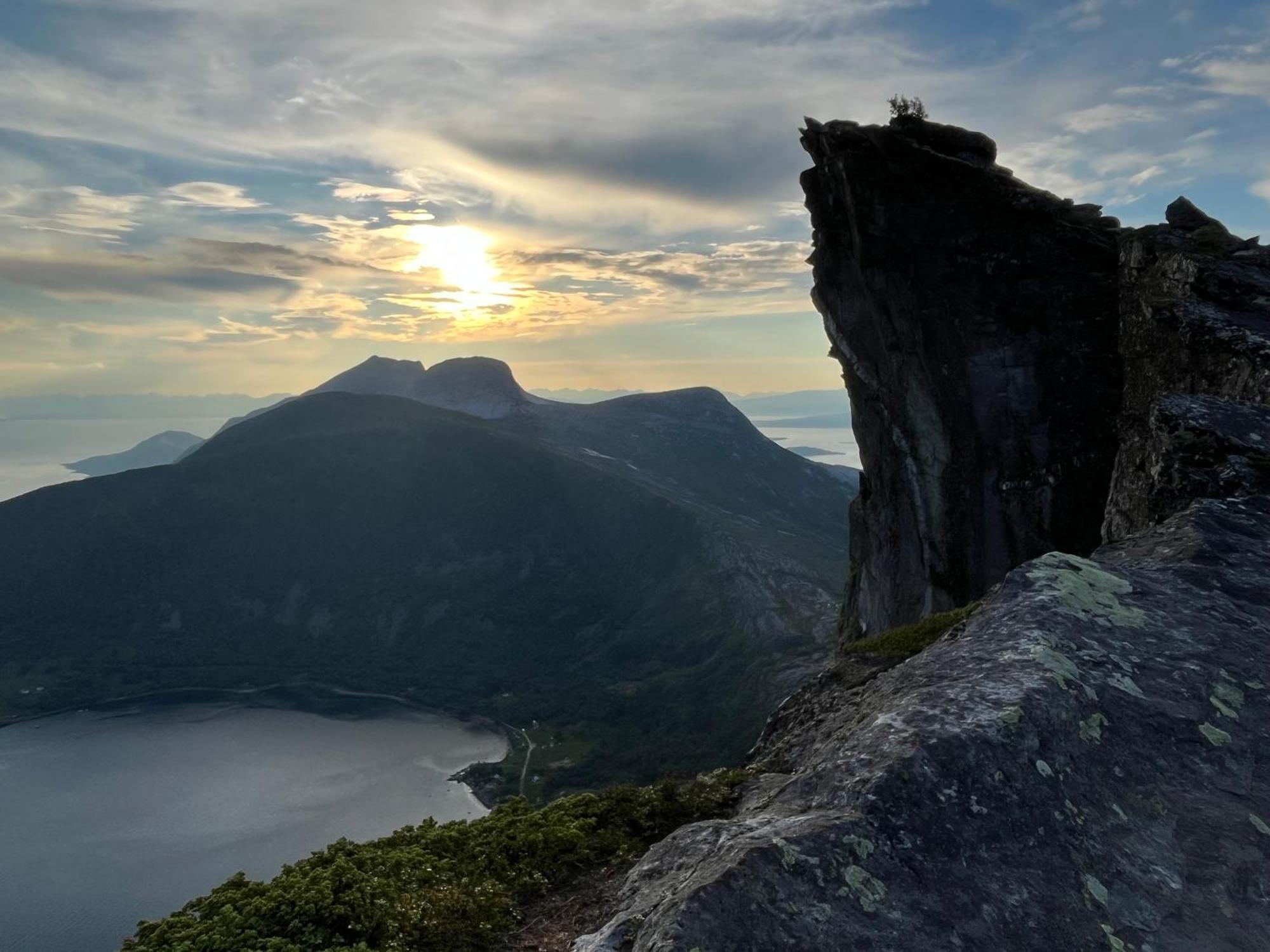 Efjord And Stetind Resort - Cabin Kobbernestinden Ballangen ภายนอก รูปภาพ